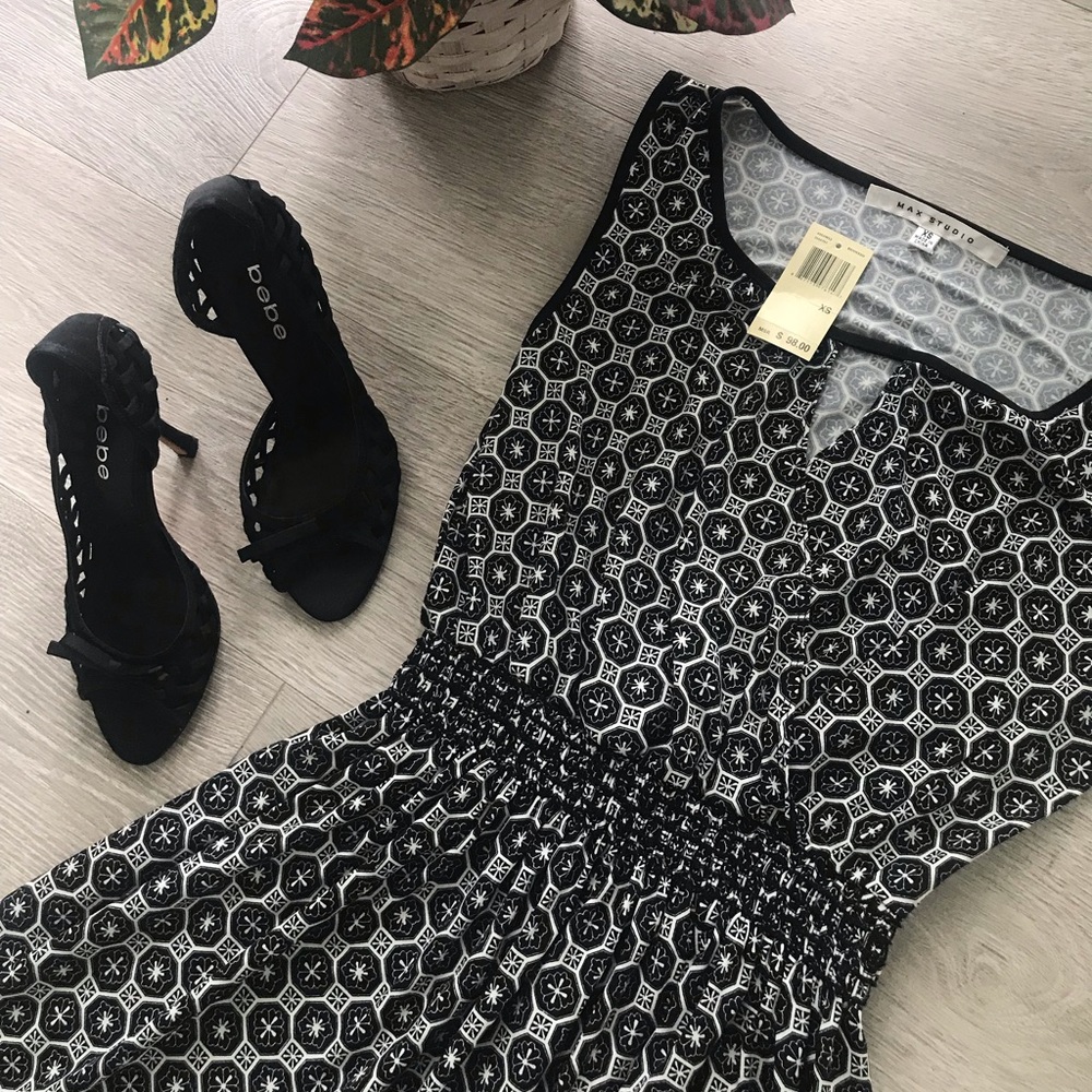 MAX STUDIO Classy black and white dress